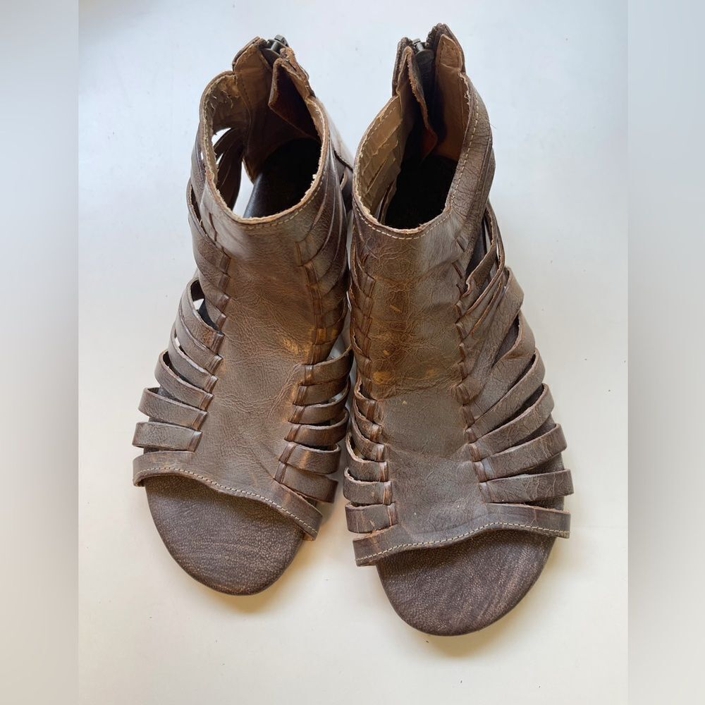 Bed Stu x Roan gladiator sandals in a rustic brown. 8 - Picture 6 of 17